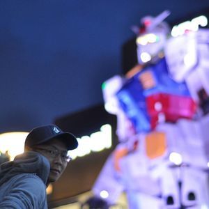 Meet your Posher, Hosing